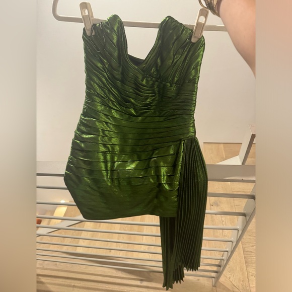 Retrofete Daniele Dress in Lime XS Metallic Green Foil Cocktail Dress W Train - Picture 6 of 14